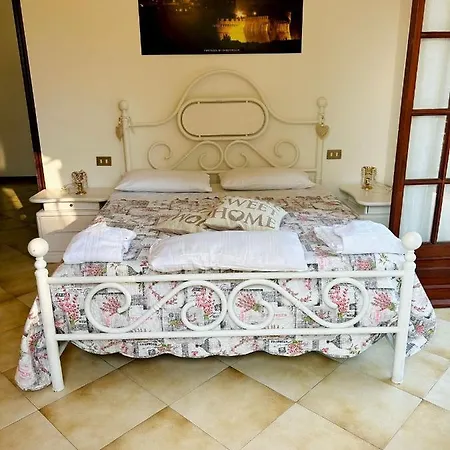 La Casa Del Tiglio * Sarzana