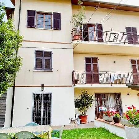 Daire La Casa Del Tiglio *