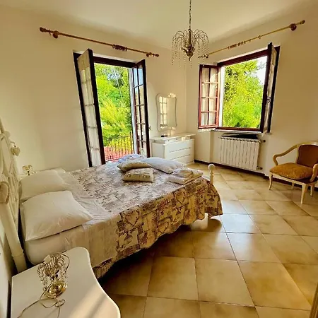 La Casa Del Tiglio * Sarzana