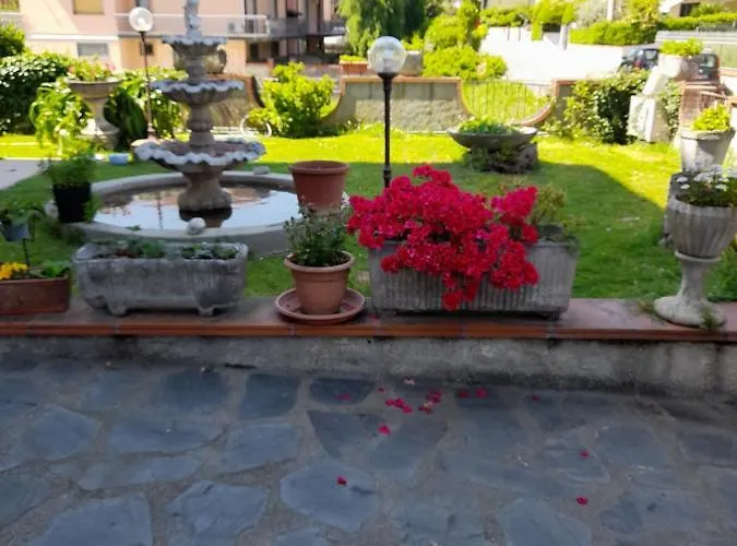 La Casa Del Tiglio Sarzana