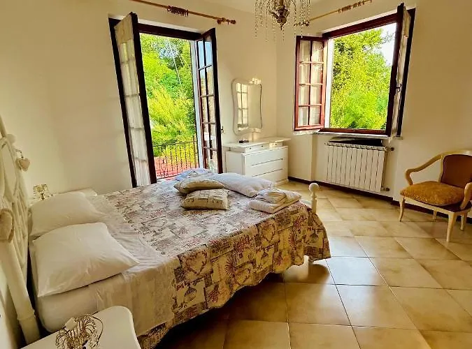 La Casa Del Tiglio * Sarzana