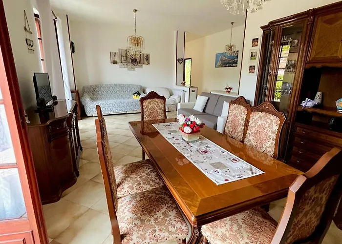 La Casa Del Tiglio * Sarzana